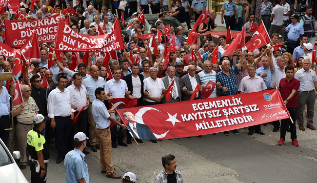 Tekirdağ Darbe'ye Karşı Yürüdü