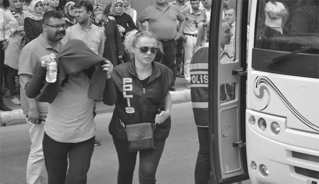 17 Kişiden 16’sı Tutuklandı