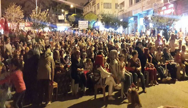 Pınarhisar Demokrasiye Sahip Çıktı