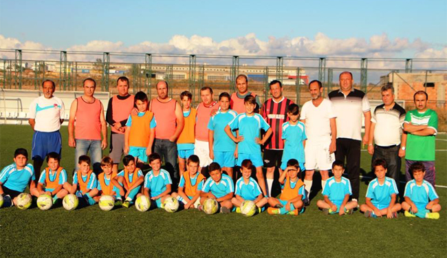 Babalar ve Oğulları Futbol Sahasında Buluştu