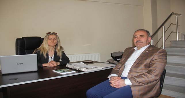 Başkan Muhlis Yavuz Pınarhisar Gazetesini ziyaret etti