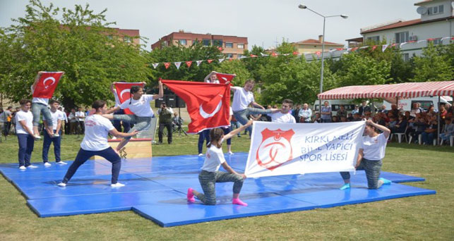 19 Mayıs Atatürk’ü Anma Gençlik Ve Spor Bayramı Coşku İle Kutlandı