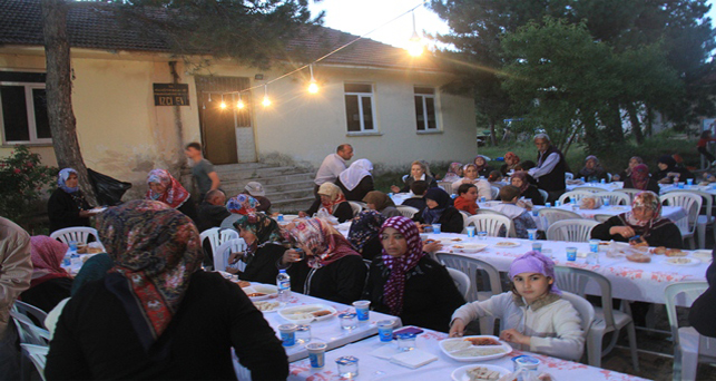 Evciler köylüleri iftarda buluştular
