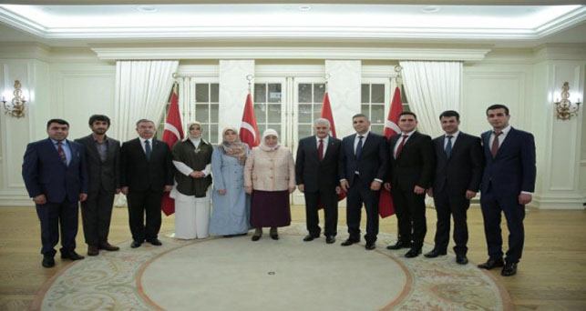 Çankaya Köşkündeki iftar yemeğine katıldılar
