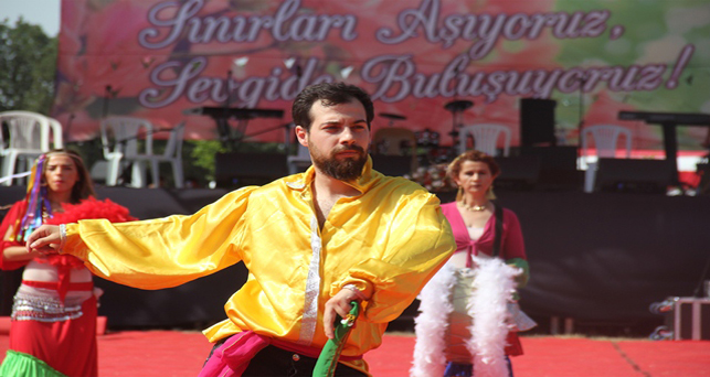 Eren Tolga Şıra’nın dansına seyirciden tam not