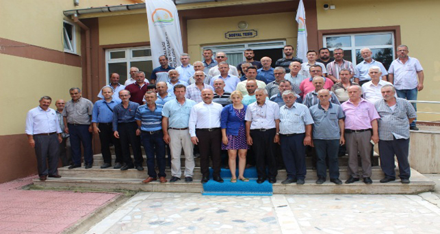 Demirköy’de Arı Üreticilerine Boş Arı Kovanı dağıtımı yapıldı