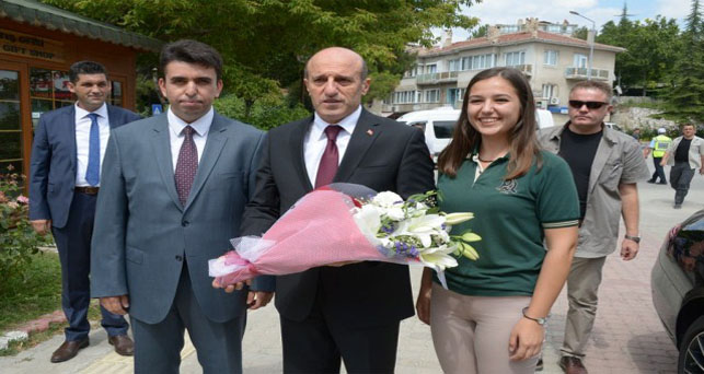 Vali Orhan Çiftçi, Pınarhisar’ı ziyaret etti