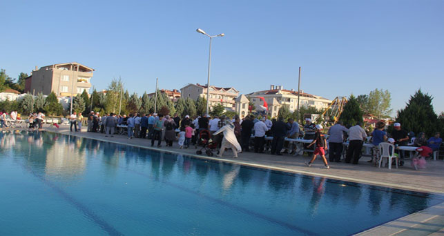 Havuz Tesisleri Festival Kokteyline ev sahipliği yaptı
