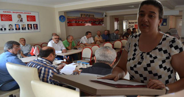 Müjde Karacık CHP Pınarhisar İlçé Başkanlığına aday