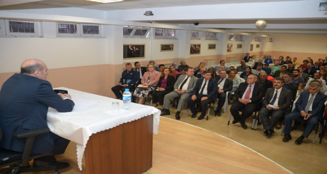 Vali Orhan Çiftçi, “Halk Toplantısı” na katıldı