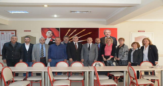 Vali Çiftçi, Siyasi Parti Temsilciliklerini ziyaret etti