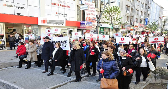 83. Yılı büyük bir gururla kutladılar