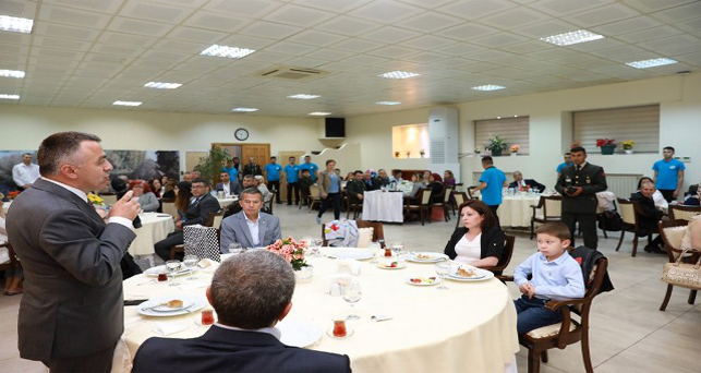Şehit ve Gazi yakınlarıyla iftarda buluştu
