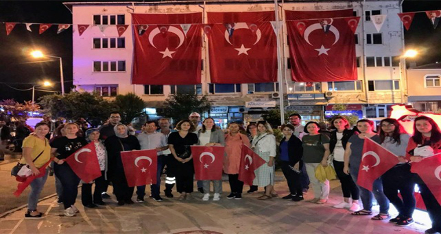 Sağlıkçılardan 15 Temmuz’a yoğun katılım