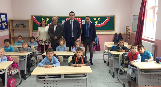 Müdür Arı okul ziyaretlerine devam ediyor