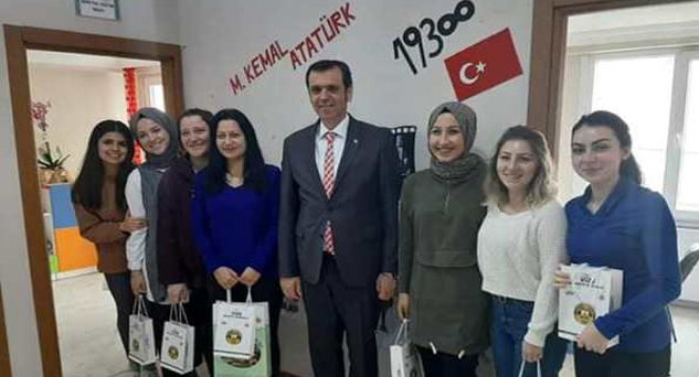 Başkan Özalp’ten öğretmenlere ziyaret