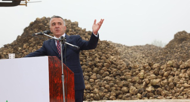 Vali’den şeker pancarı üretimine tam destek