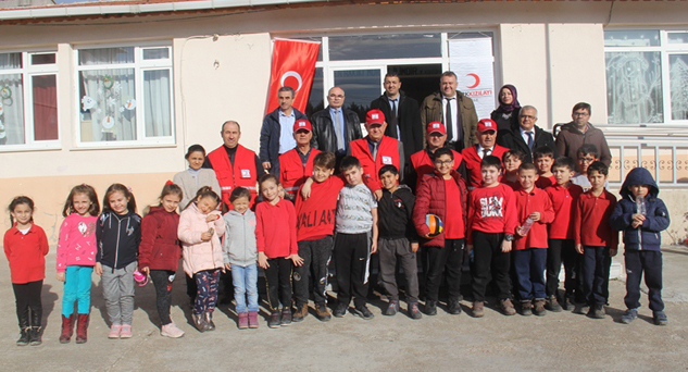 “Özel Sınıfa” Kızılay’dan “Özel Destek”