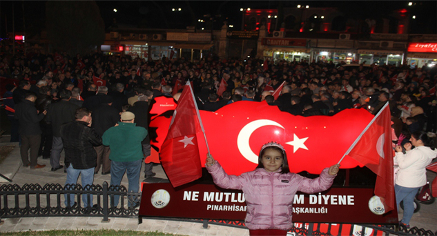 Pınarhisar’da “Şehitlere Saygı Yürüyüşü”