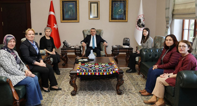 “Kültürel kimliği geleceğe taşıyor”