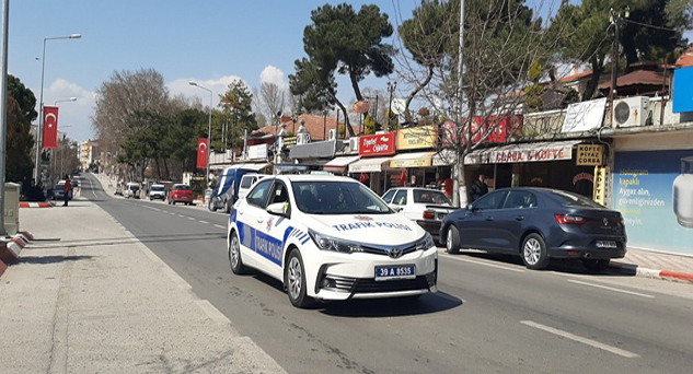 Polis uyarılara devam ediyor