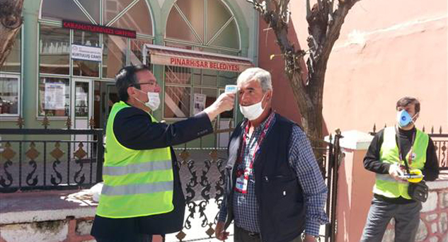 Ateş Ölçme Standı vatandaşların hizmetinde