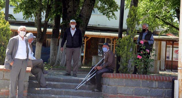65 yaş ve üstüne çifte bayram