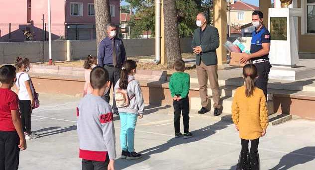 Başkan Türker’den okul ziyareti