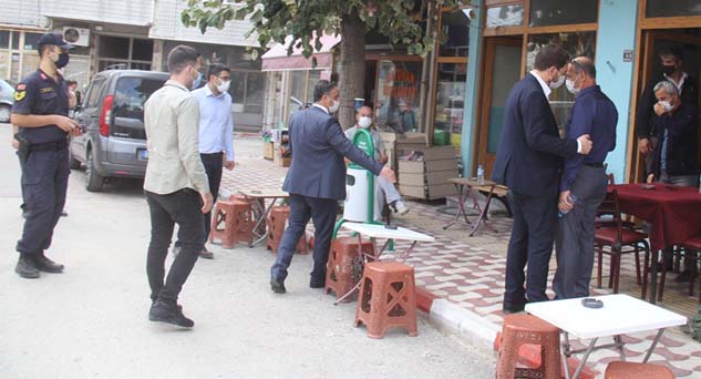 Denetime çıktı sosyal mesafeyi unuttu