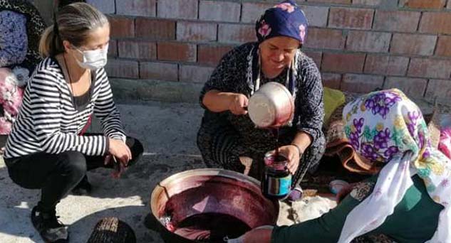 Kadınlar bir taşla iki kuş vuruyor