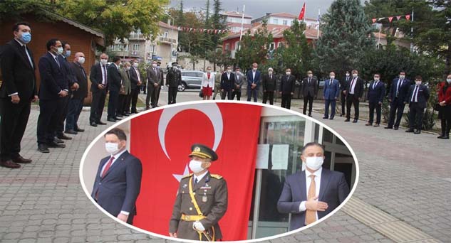 Kaymakam Mehmet Kılıç tebrikleri kabul etti