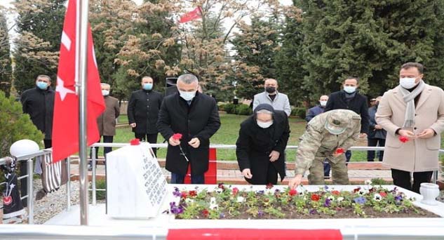 Toprağa değil yüreğimize gömdük