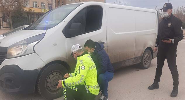 Pınarhisar’da kış lastiği denetimleri