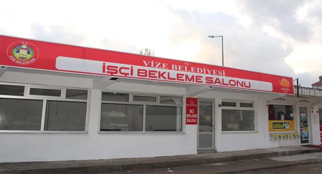 Belediyeden emekçilere bekleme salonu