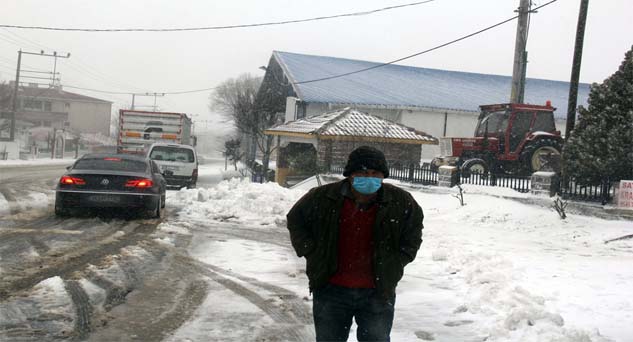 Trakya’ya beklenen kar yağdı