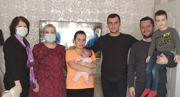 CHP'nin en küçük üyesine ziyaret