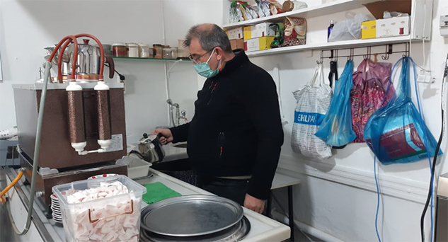 Pınarhisar’da esnaf kepenk açtı
