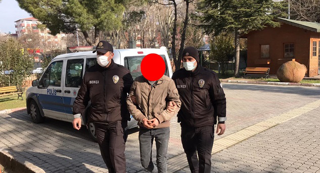 Otomobil hırsızı kısa sürede yakalandı