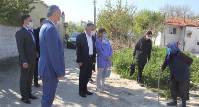 Vali Bilgin Kaynarca’da yüreklere dokundu