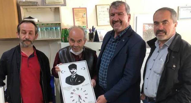 MHP’den kahvehane esnafına ziyaret