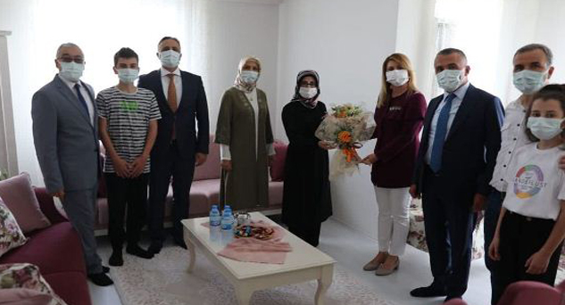 Vali’den Pınarhisar’da Şehit Ailesi ve hane ziyareti