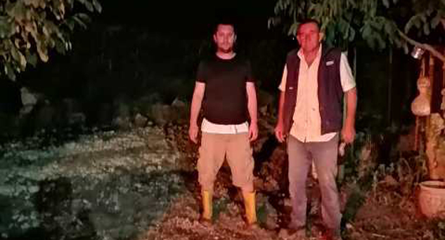 Bağ evinde yaşanan sıkıntıya ortak oldu