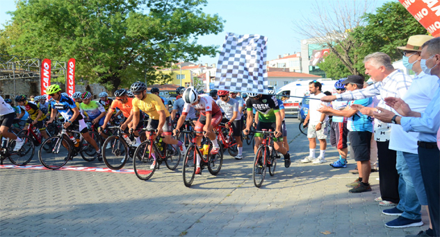 Lüleburgaz’da yarışlar nefes kesti