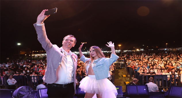 Vize festival ile coştu