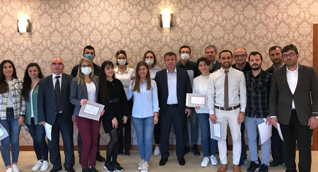 Teşekkür belgeleri ve eğitim sertifikaları verildi