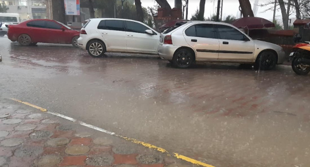 Pınarhisar’da sağanak yağış..!