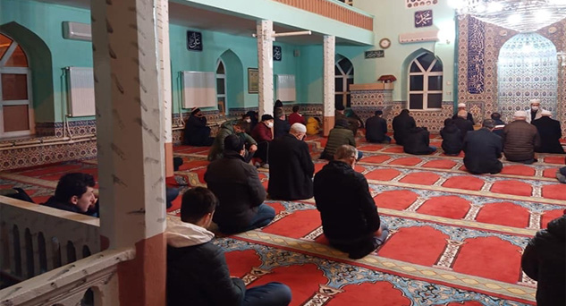 Sabah Namazı buluşması Sadıkağa Camisinde yapıldı