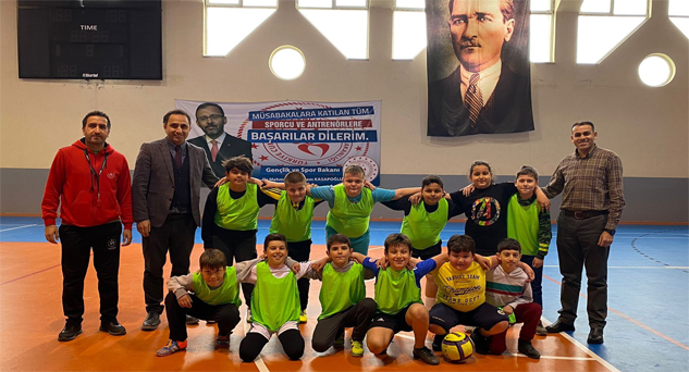 Küçükler Futsal turnuvası düzenlendi