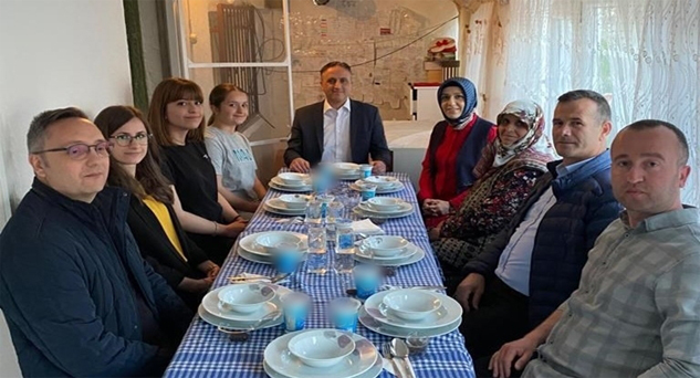 Kaymakam Kılıç vatandaşın iftar sofrasında
