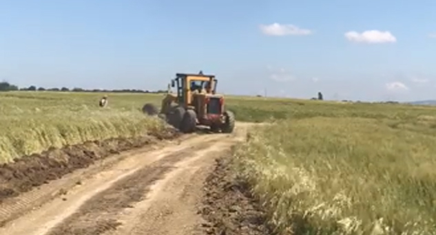 Hasat öncesi tarla yollarında bakım